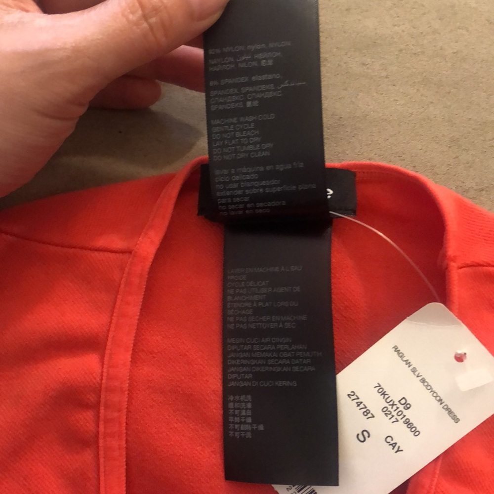 🎉 2X HP!! NWT!! Bebe long sleeve raglan bodycon dress size small - Picture 10 of 14